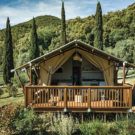 Отель Glamping Le Tegole Рипарбелла Экстерьер фото