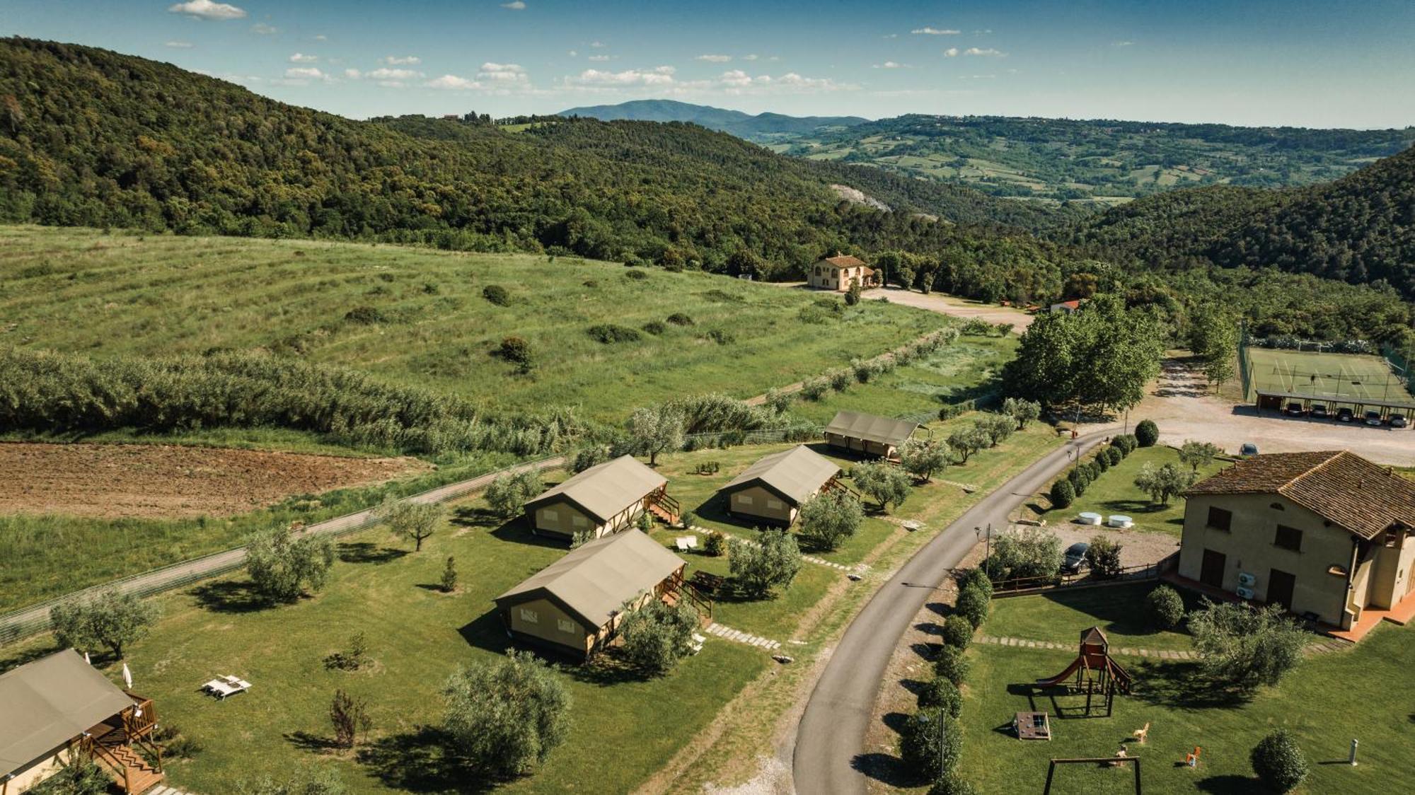 Отель Glamping Le Tegole Рипарбелла Экстерьер фото