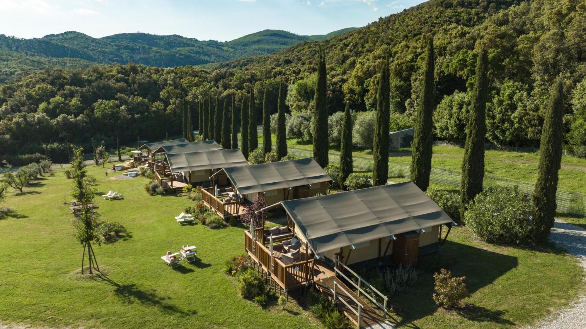 Отель Glamping Le Tegole Рипарбелла Экстерьер фото